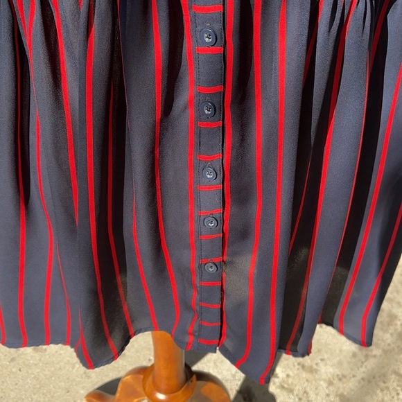 Torrid Lexie Blue & Red Stripe Georgette Tunic Tank High Size 2 - Picture 7 of 15